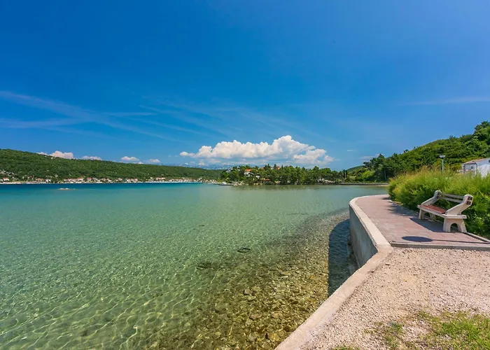 Solara شقة Kampor