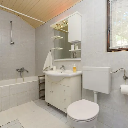 Solara Apartman *