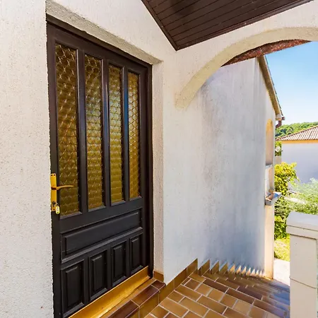 Solara Apartman