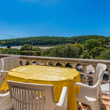 Solara Apartman