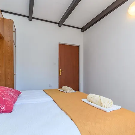 Solara Apartman Kampor