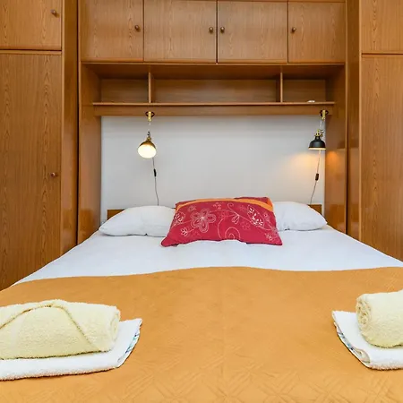 Solara Apartman